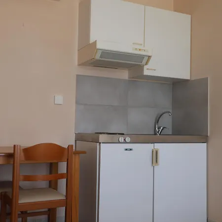 Athos Studios Apartment *
