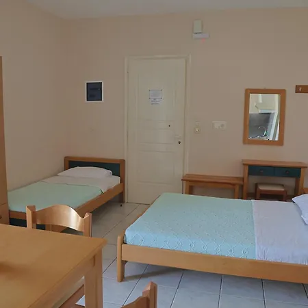 阿多斯一室公寓 公寓 Tínos