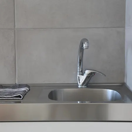 阿多斯一室公寓 公寓 Tínos