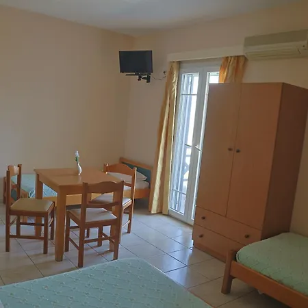 Athos Studios Apartment *
